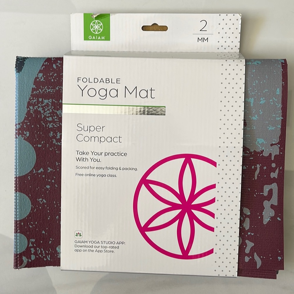 GAIAM Travel Yoga Mat